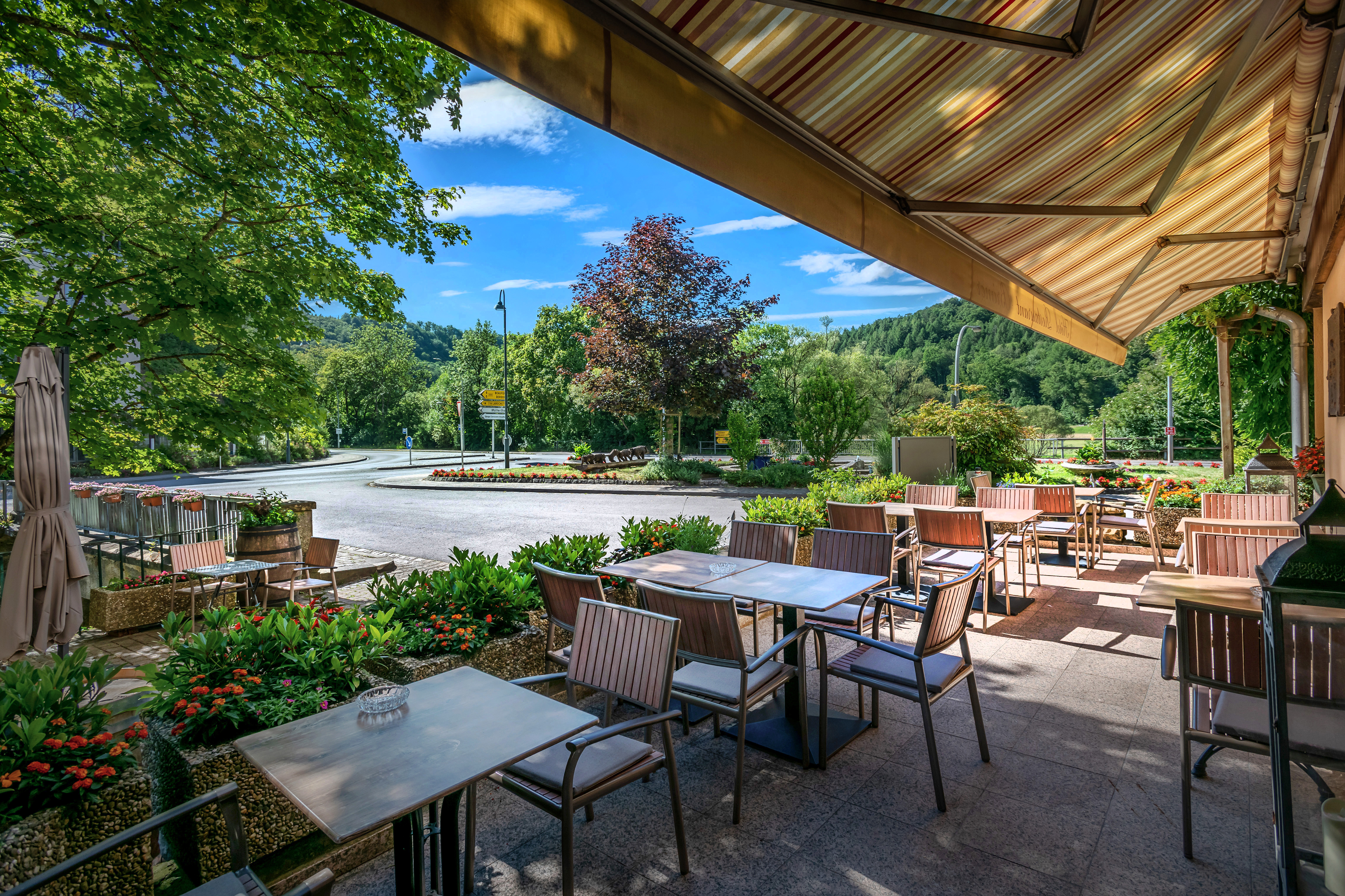 Sommerterrasse der Brasserie Marie im Hôtel Brimer Grundhof